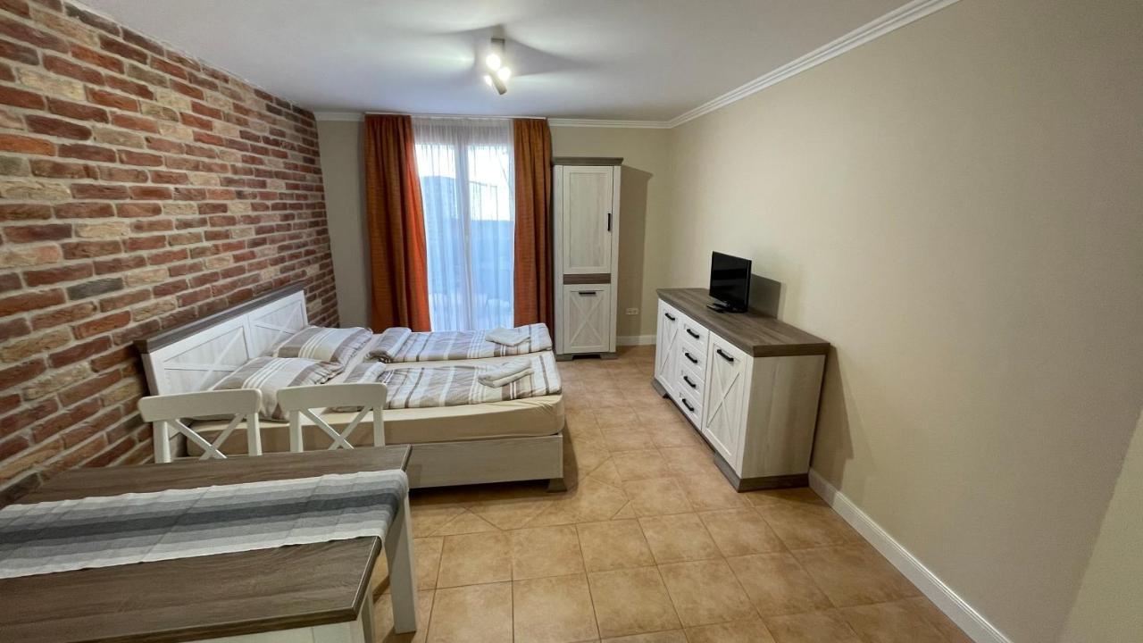 Dalma Apartment Gyula Exterior foto