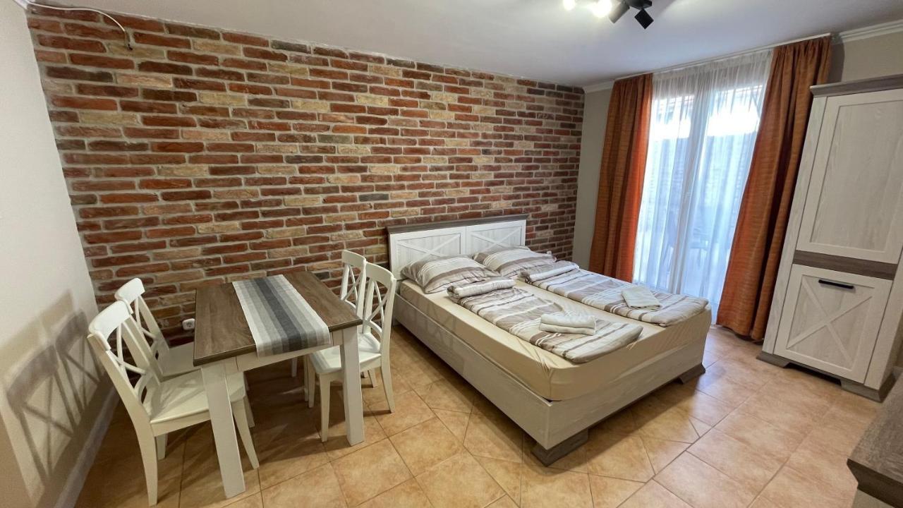 Dalma Apartment Gyula Exterior foto