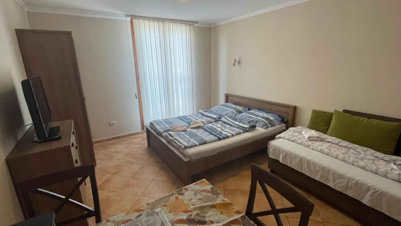 Dalma Apartment Gyula Exterior foto