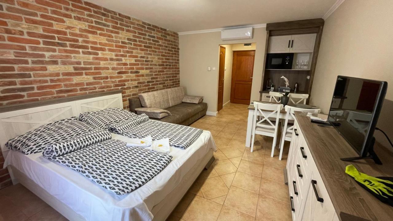Dalma Apartment Gyula Exterior foto